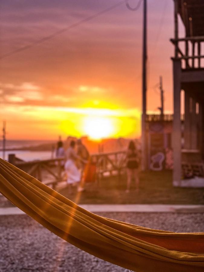 ホテル Free Spirit Ecuador, Puerto Engabao エクステリア 写真