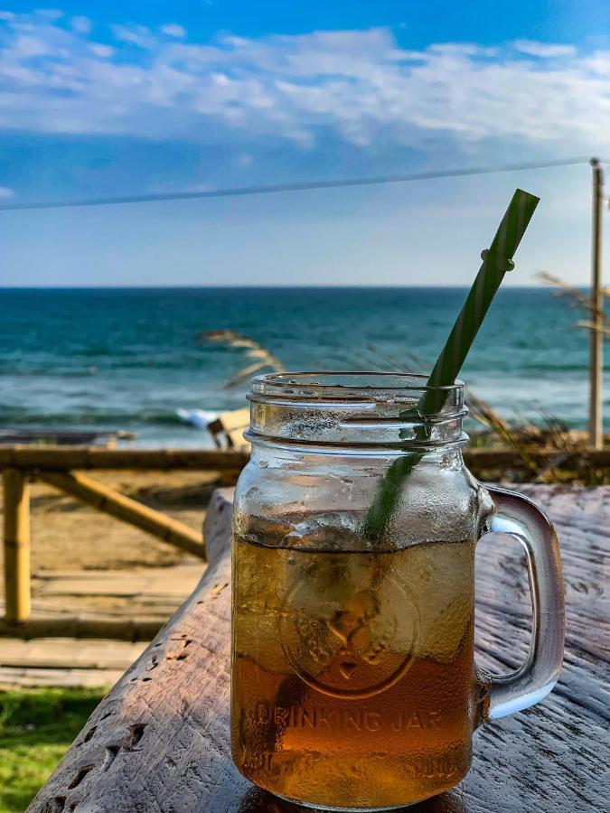 ホテル Free Spirit Ecuador, Puerto Engabao エクステリア 写真